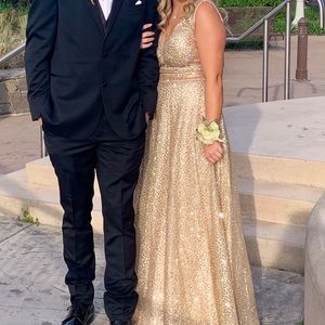 Amazing Gold glittery Prom/Homecoming dress